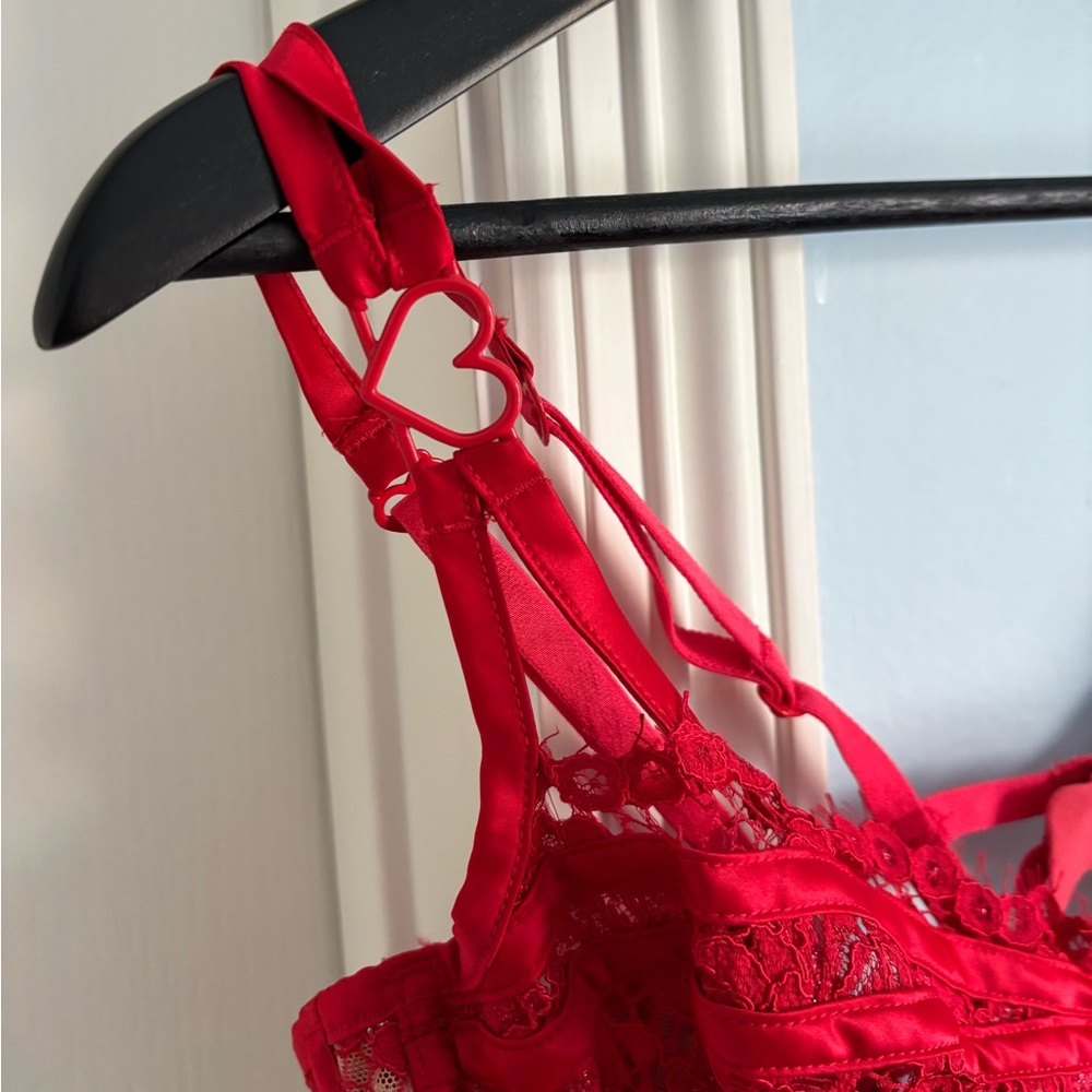 For Love & Lemons Rosa Lace Underwire Bra in Red XL - Picture 6 of 13